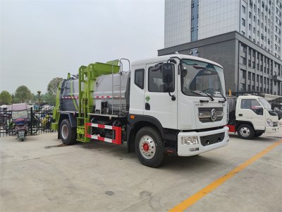 餐廚垃圾車(chē)，收集運(yùn)輸剩飯剩菜泔水垃圾我擔(dān)當(dāng)，干濕分離我本領(lǐng)大